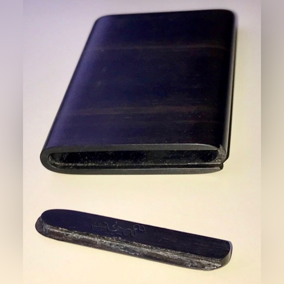 Vintage 1988 Hand Carved Hardwood Personal Business Card Case by BARRY GRISHMAN - Picture 3 of 9